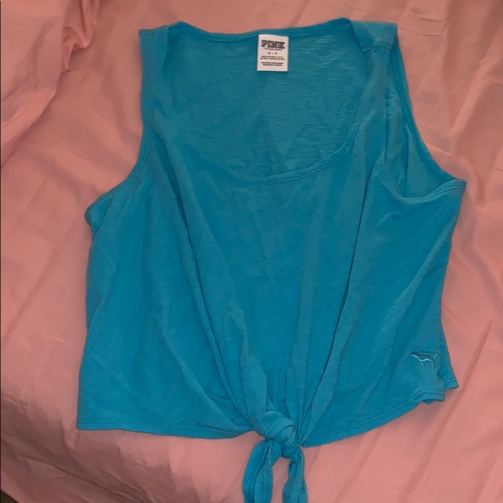 vs pink tank